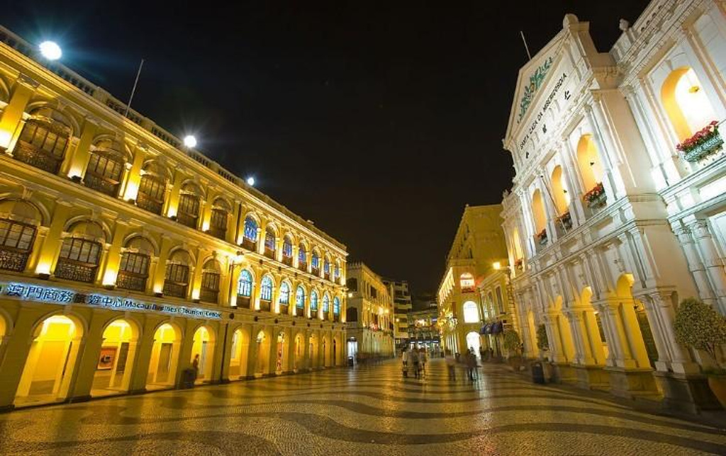 澳门，致敬各位嘉宾与各界朋友